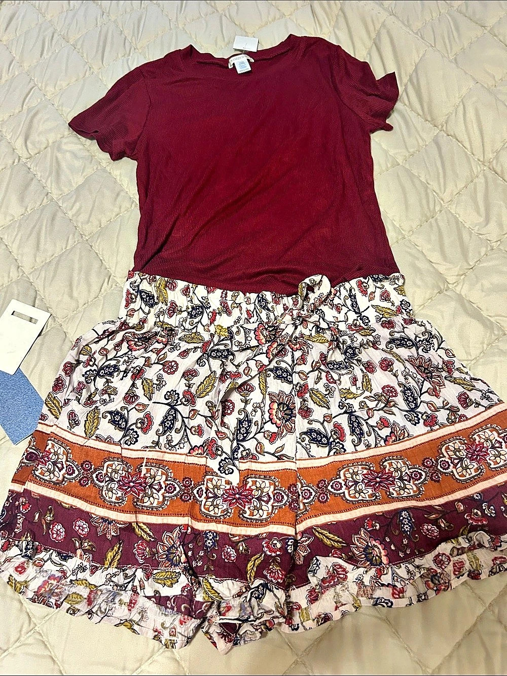 Angie floral shorts beige,Burgundy,rust